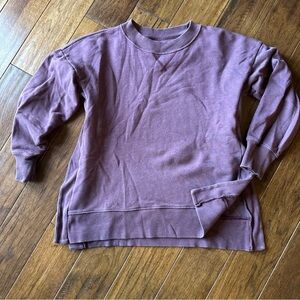 Aerie Split Hem Pullover Crew Neck Sweatshirt Burgundy Wine Women’s Medium